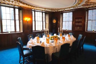 Herbert Berger At Innholders Hall The Old Court Room Oval Table Set For 14 Guests 1 335x223