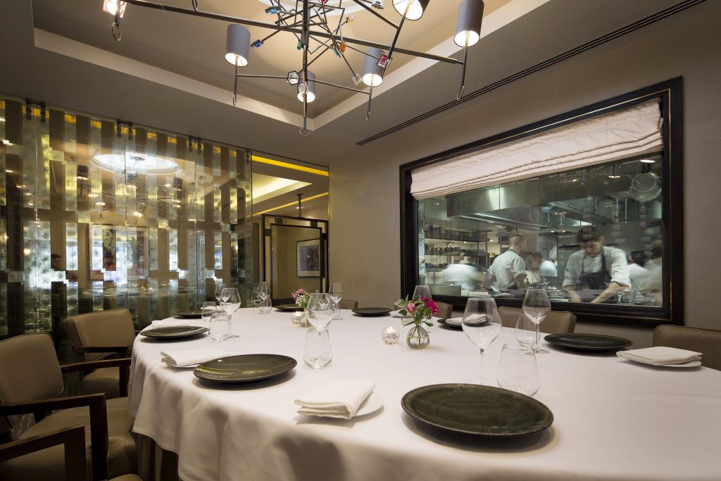 Private Dining Rooms Mayfair : Private Dining & Meeting Rooms in Mayfair | The Beaumont ... - Through our collection of simple yet sophisticated rooms, superior rooms and suites, all guests will enjoy and all rooms feature a private balcony with a pool or residential view.